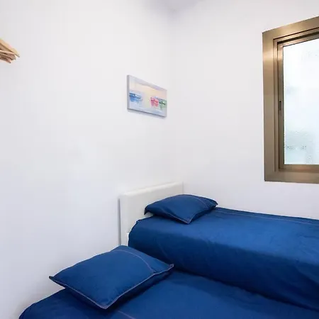 +25y Only, Family Flat Near The * Barcelona