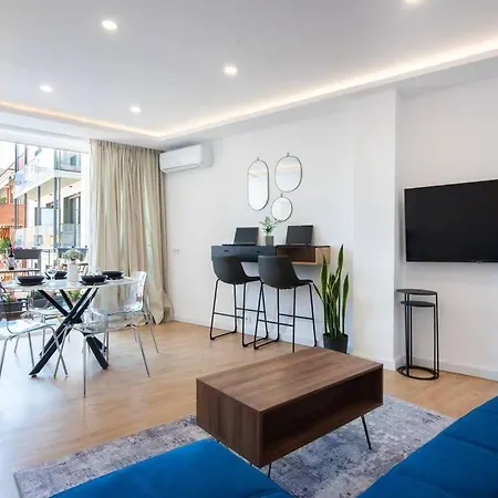 Apartment +25y Only, Family Flat Near The