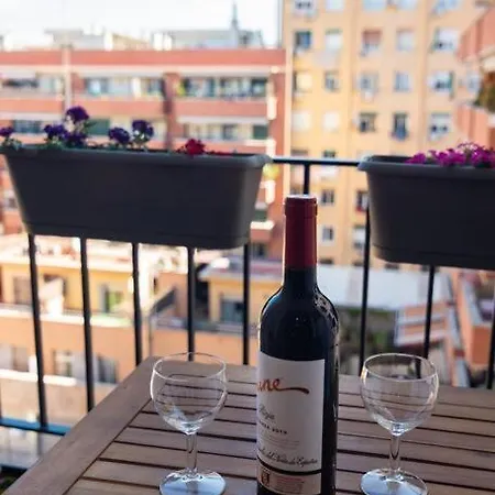 Apartment +25y Only, Family Flat Near The *