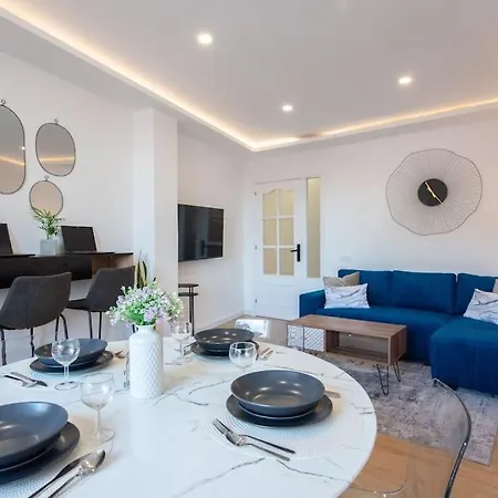 +25y Only, Family Flat Near The * Barcelona