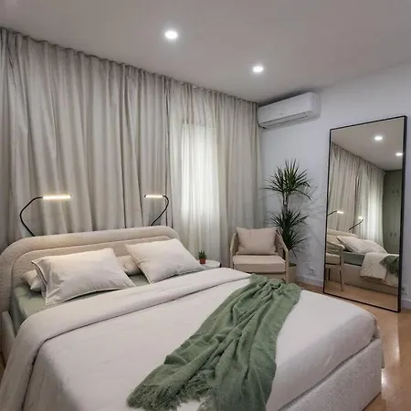 +25y Only, Family Flat Near The Barcelona